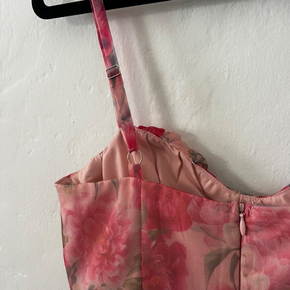 Floral Summer Dress - Picture 3 of 7